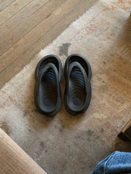 [주문폭주] Cushion flip flop (2color)