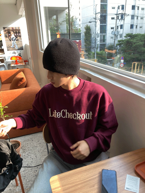 Late checkout sweatshirt (5color)