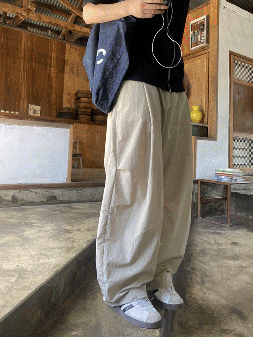 Port nylon curve pants (3color)